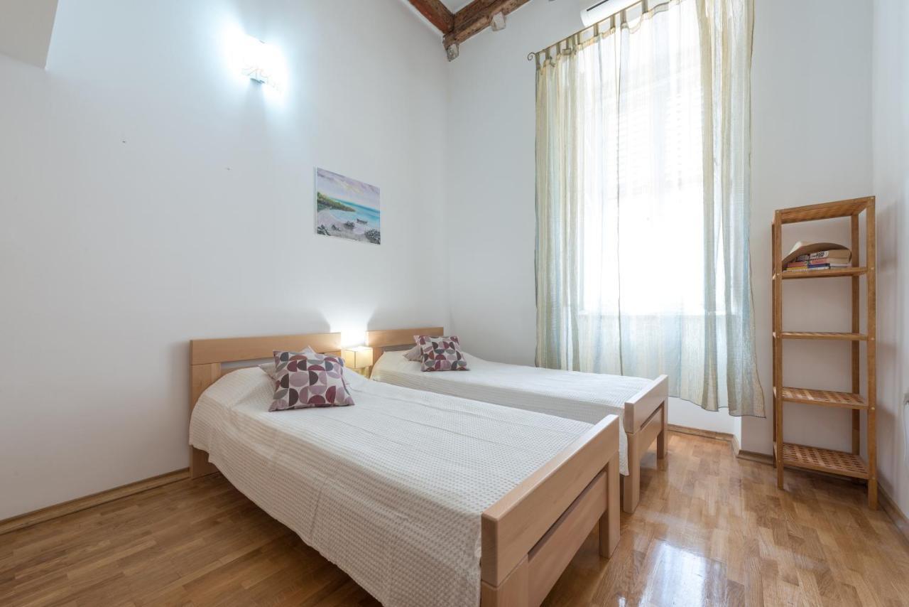Old Writer Apartment 杜布罗夫尼克 外观 照片